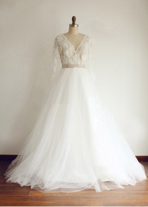 A Line Lace Tulle Full Length Wedding Dress